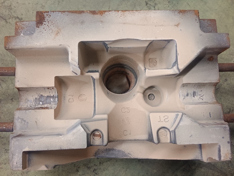 Metal casting die